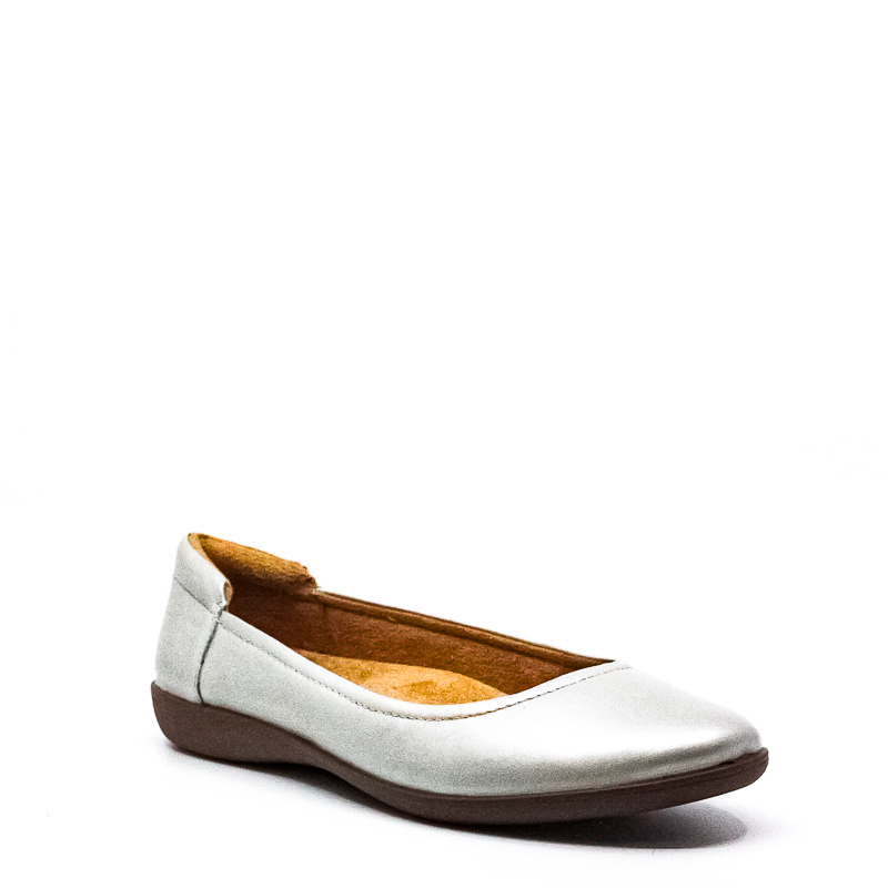 naturalizer flexy flats